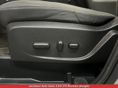 2017 Ford Escape SE   - Photo 27 - Oshkosh, WI 54901