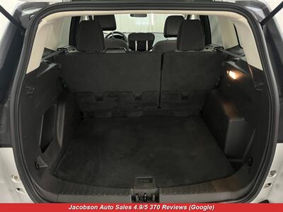 2017 Ford Escape SE   - Photo 36 - Oshkosh, WI 54901