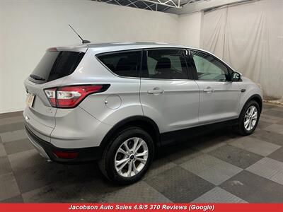 2017 Ford Escape SE   - Photo 37 - Oshkosh, WI 54901