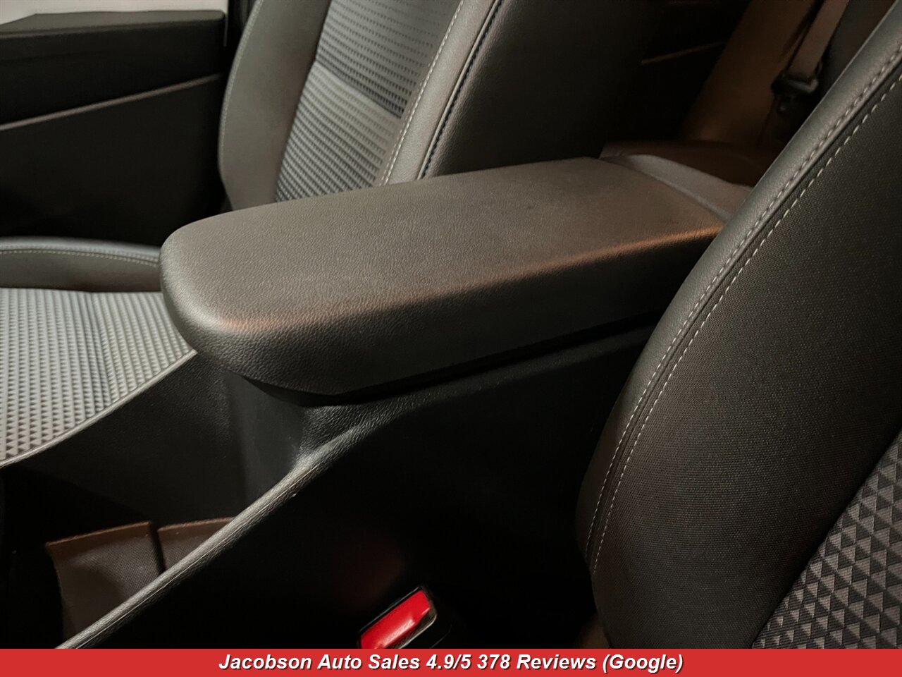 2024 Chevrolet Trax LT - Photo 27 - Oshkosh, WI 54901