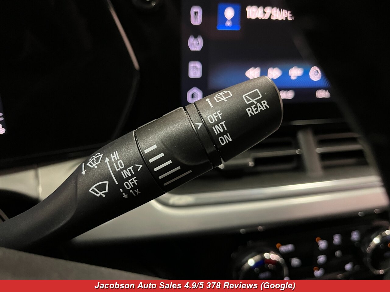 2024 Chevrolet Trax LT - Photo 14 - Oshkosh, WI 54901