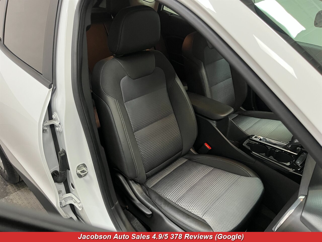 2024 Chevrolet Trax LT - Photo 42 - Oshkosh, WI 54901