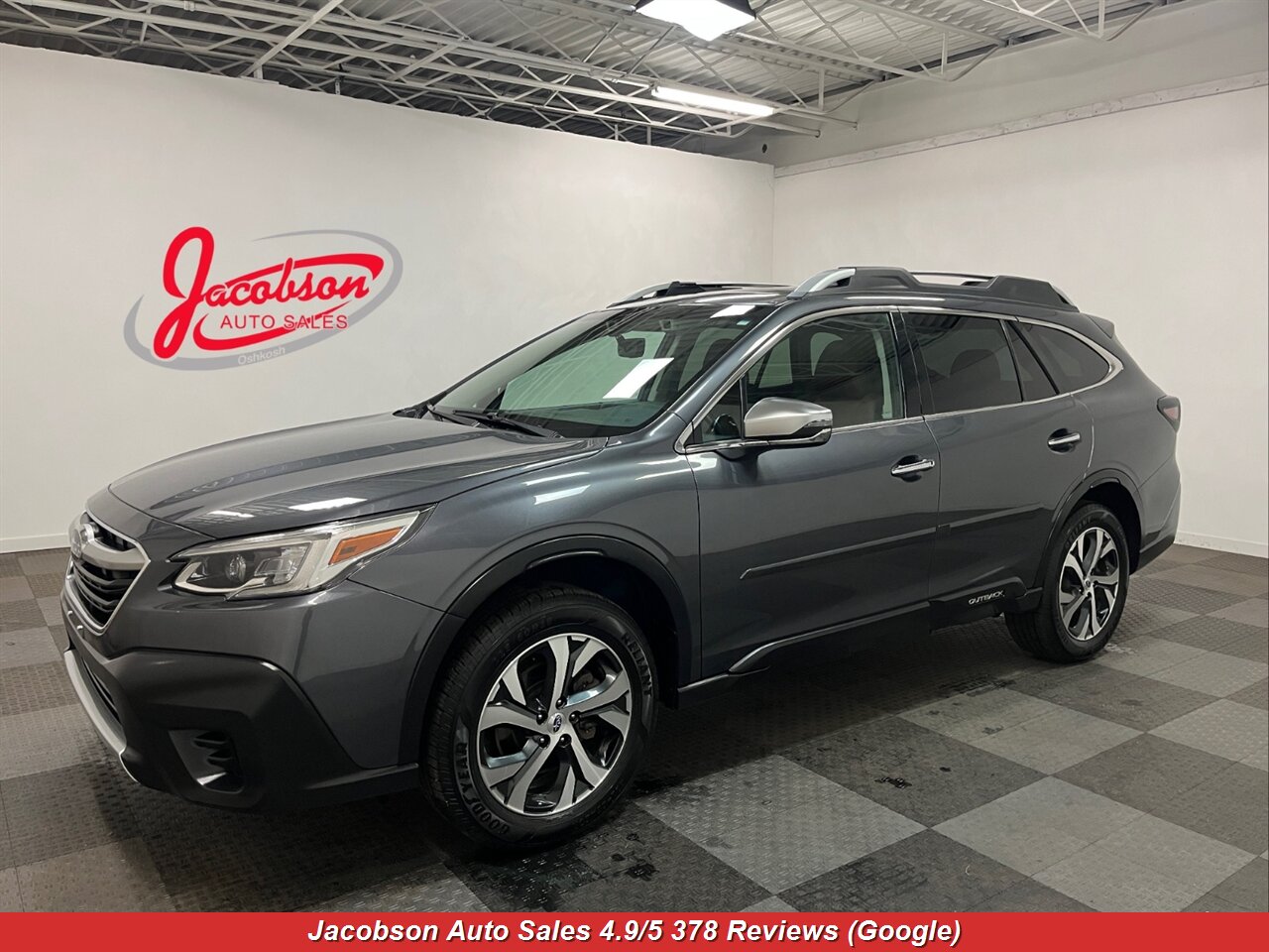 2022 Subaru Outback Touring AWD - Photo 1 - Oshkosh, WI 54901