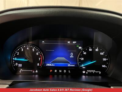 2023 Ford Explorer XLT AWD   - Photo 10 - Oshkosh, WI 54901