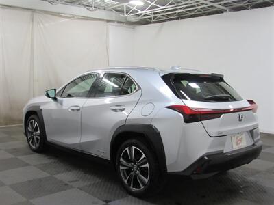 2020 Lexus UX 250h AWD   - Photo 44 - Oshkosh, WI 54901