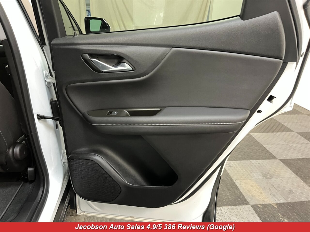 2023 Chevrolet Blazer 2LT AWD - Photo 33 - Oshkosh, WI 54901