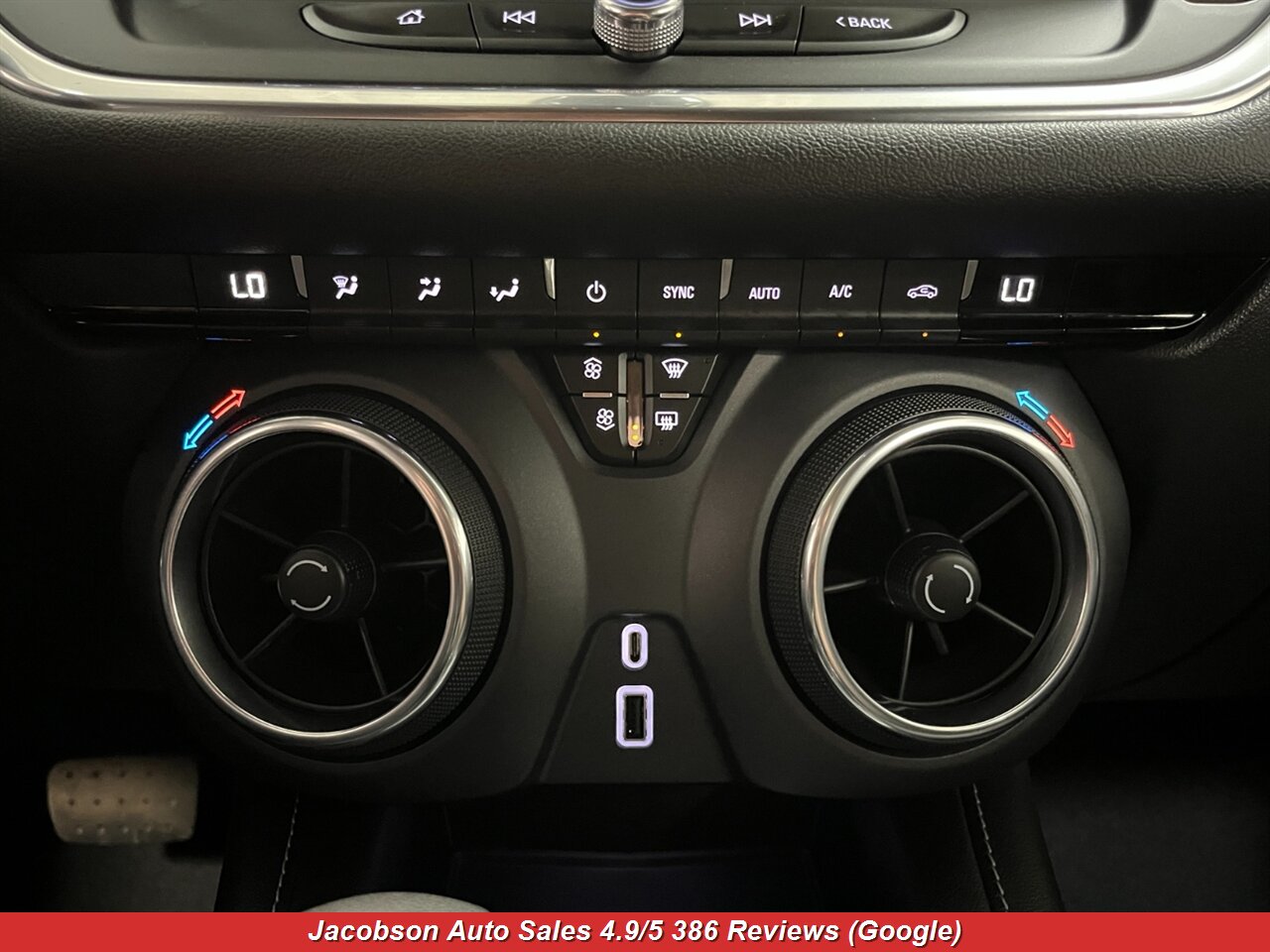2023 Chevrolet Blazer 2LT AWD - Photo 21 - Oshkosh, WI 54901