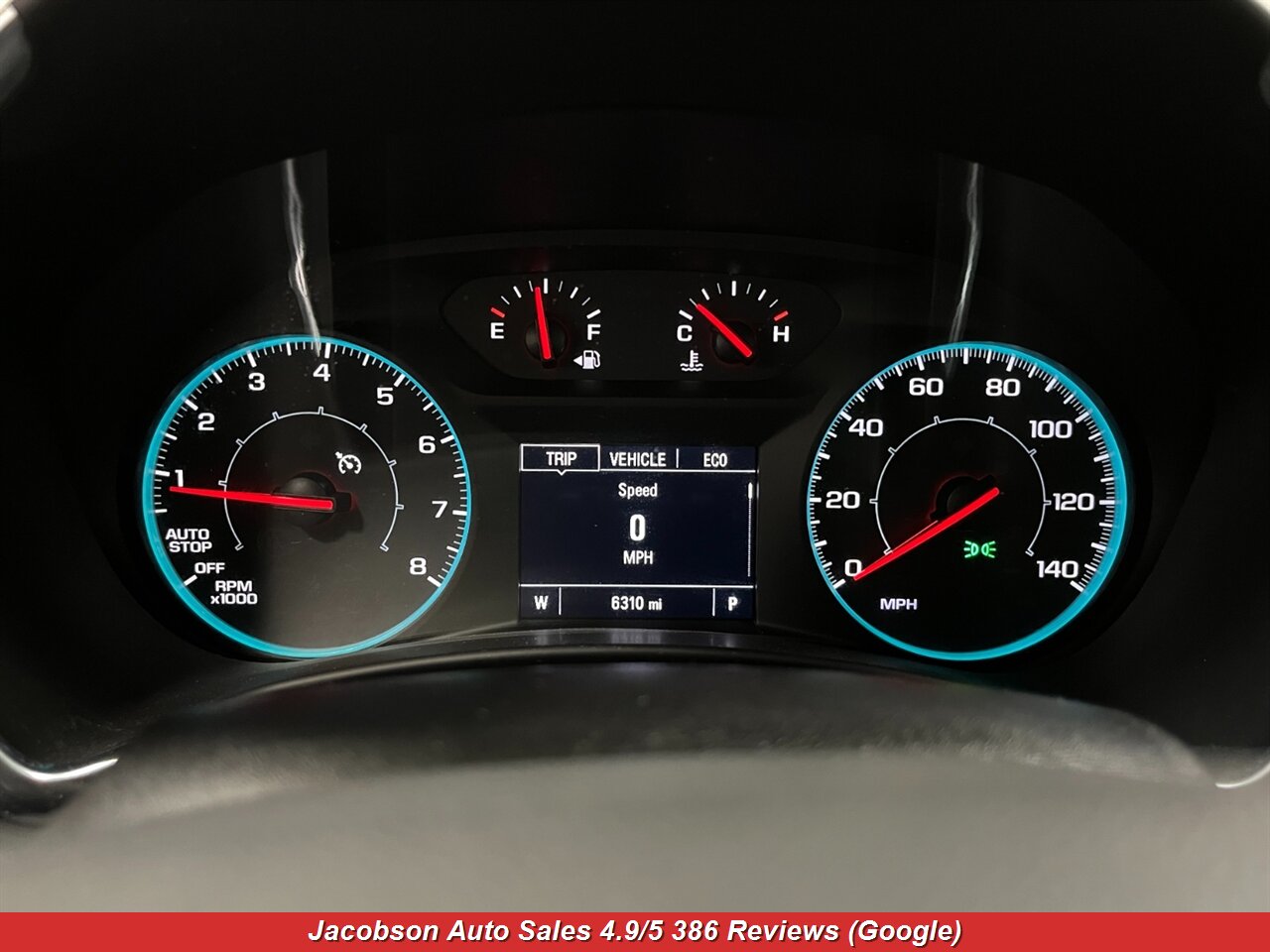 2021 Chevrolet Equinox LS 4x4 - Photo 7 - Oshkosh, WI 54901