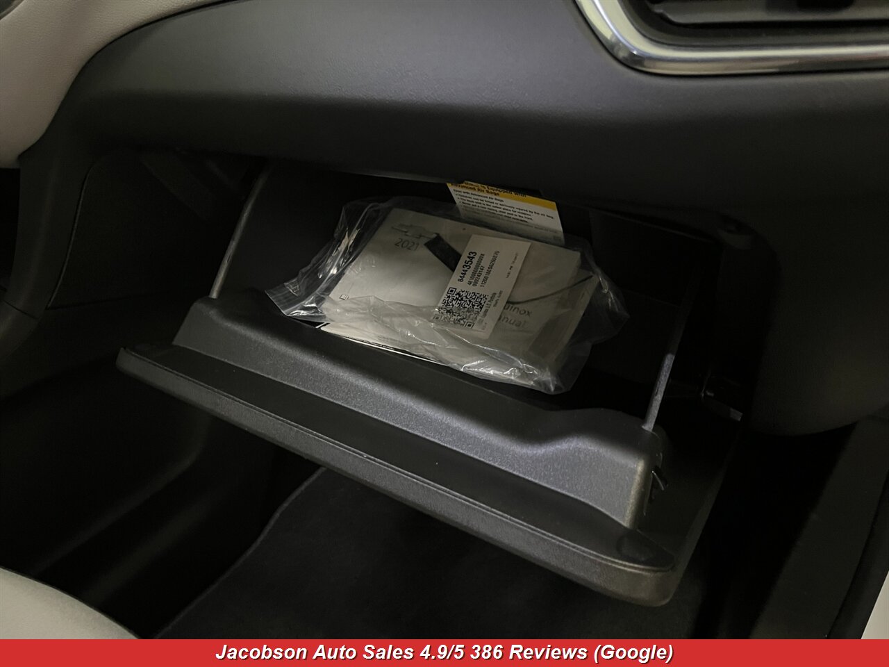 2021 Chevrolet Equinox LS 4x4 - Photo 47 - Oshkosh, WI 54901