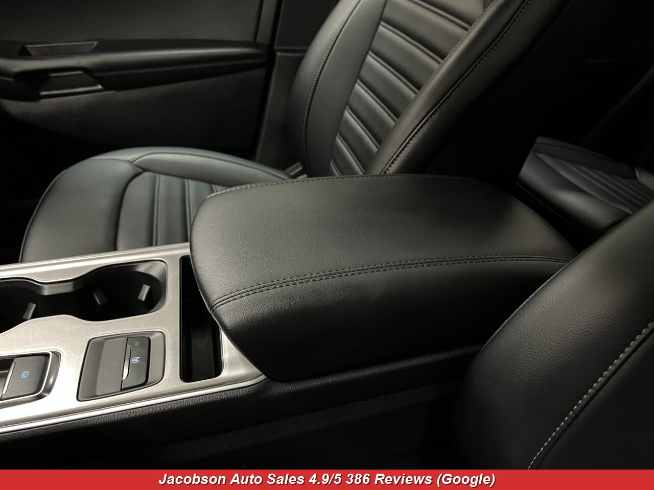 2024 Ford Edge SEL AWD - Photo 23 - Oshkosh, WI 54901
