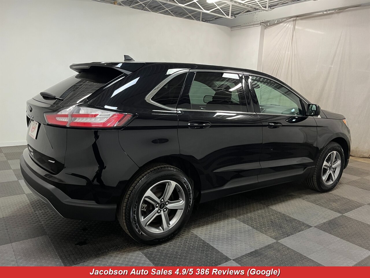 2024 Ford Edge SEL AWD - Photo 45 - Oshkosh, WI 54901
