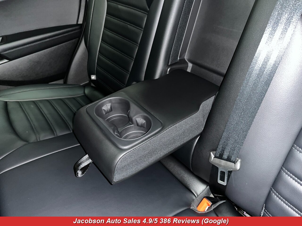 2024 Ford Edge SEL AWD - Photo 37 - Oshkosh, WI 54901