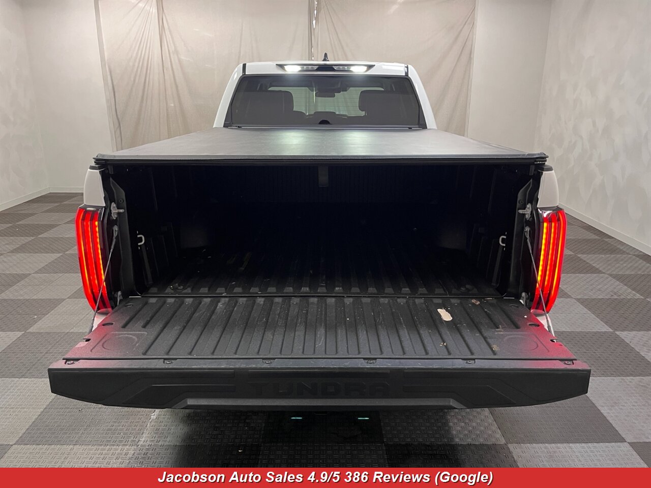 2024 Toyota Tundra SR5 CrewMax LB 4x4 - Photo 51 - Oshkosh, WI 54901