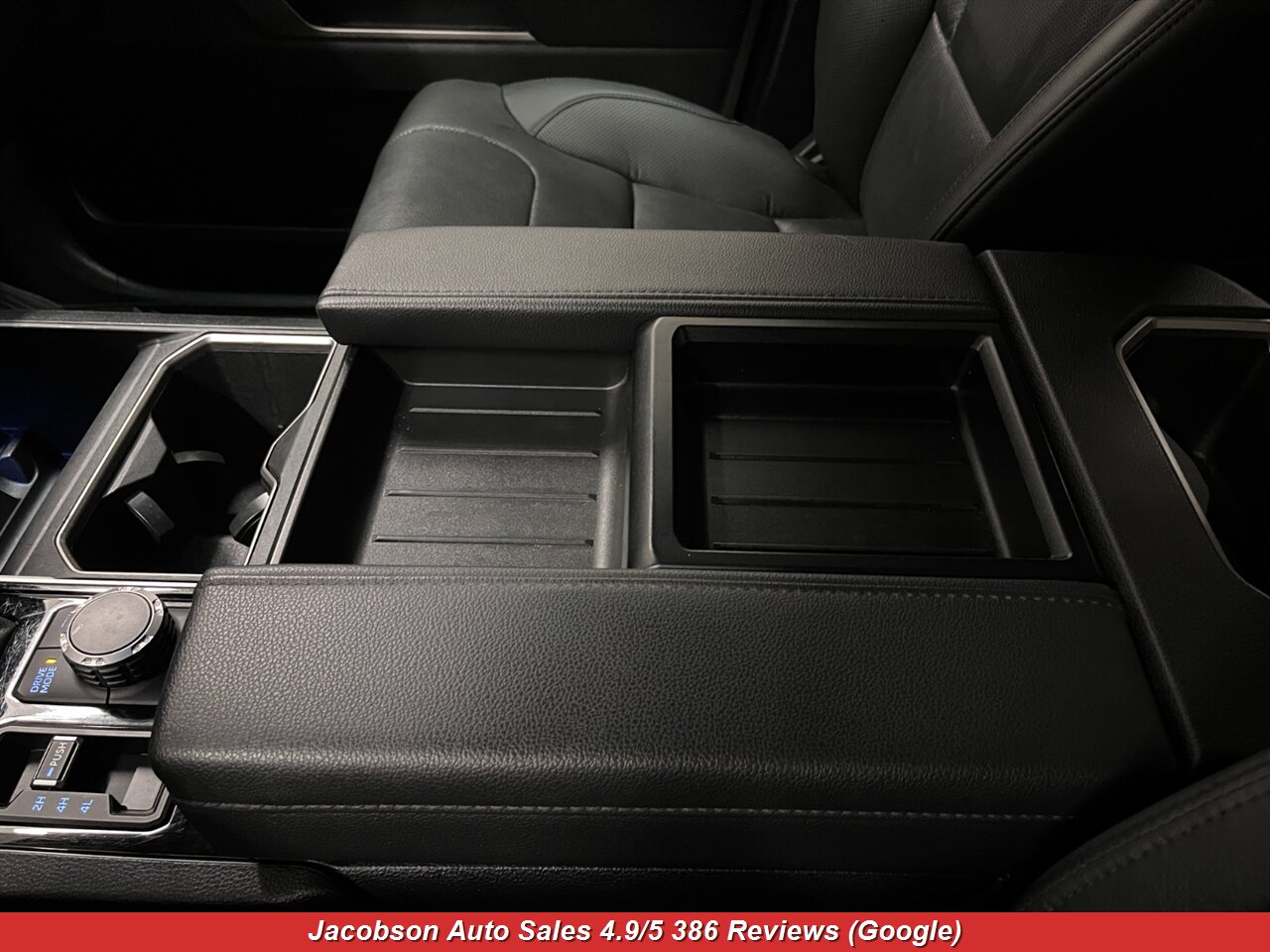 2024 Toyota Tundra SR5 CrewMax LB 4x4 - Photo 27 - Oshkosh, WI 54901