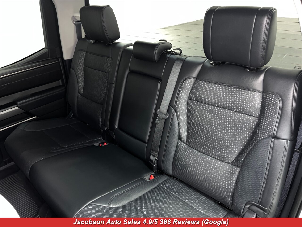 2024 Toyota Tundra SR5 CrewMax LB 4x4 - Photo 36 - Oshkosh, WI 54901