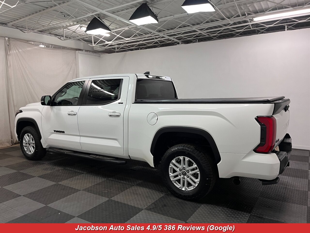 2024 Toyota Tundra SR5 CrewMax LB 4x4 - Photo 53 - Oshkosh, WI 54901