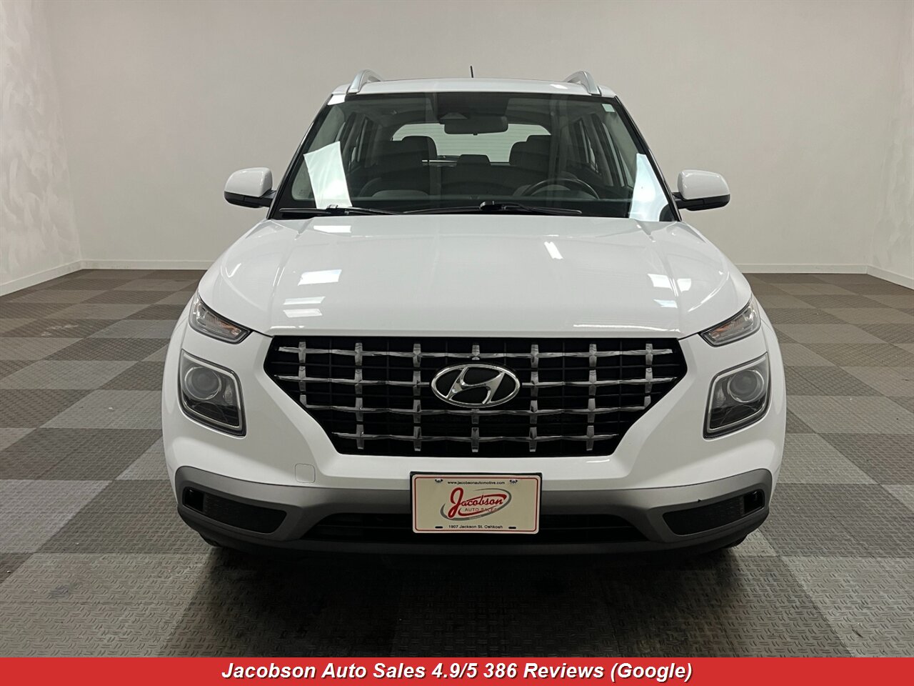 2023 Hyundai VENUE SEL - Photo 2 - Oshkosh, WI 54901