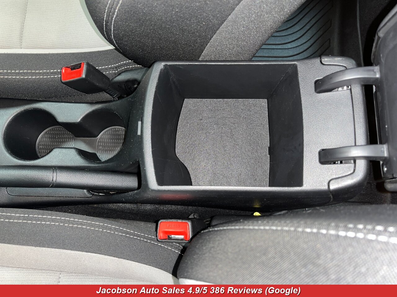 2023 Hyundai VENUE SEL - Photo 23 - Oshkosh, WI 54901