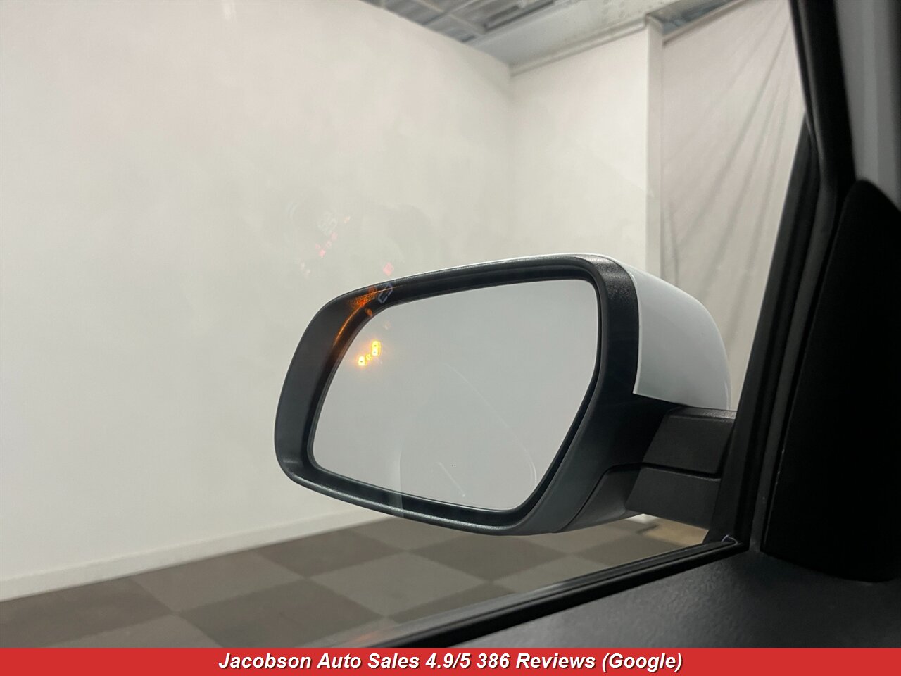 2023 Hyundai VENUE SEL - Photo 26 - Oshkosh, WI 54901