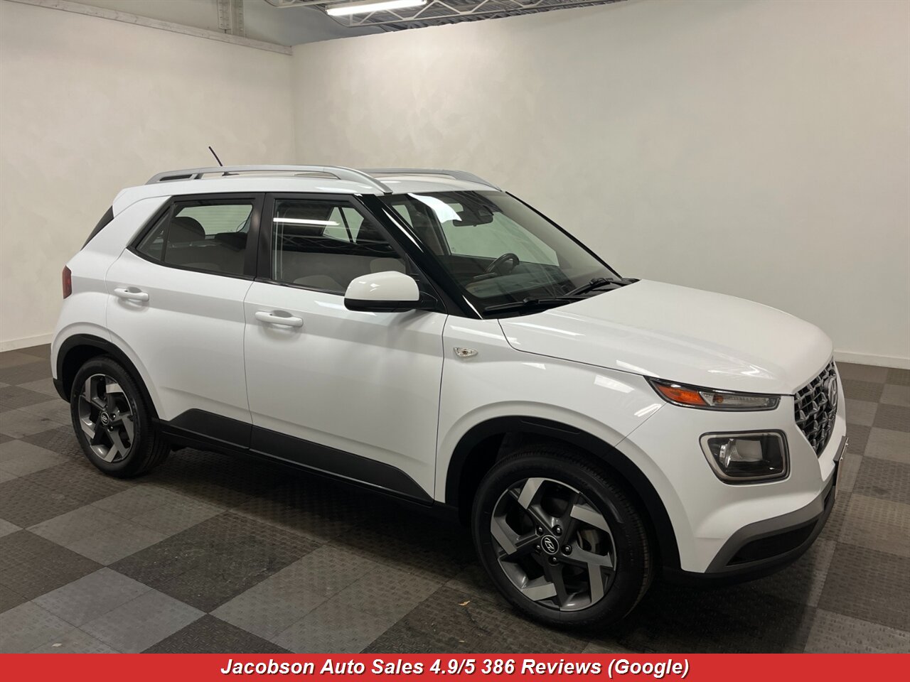 2023 Hyundai VENUE SEL - Photo 3 - Oshkosh, WI 54901