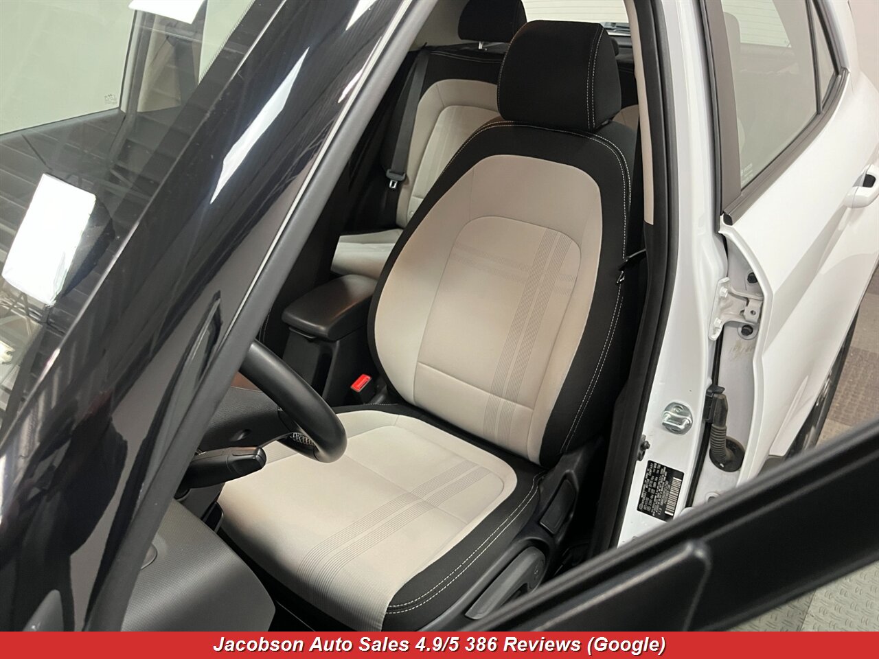 2023 Hyundai VENUE SEL - Photo 28 - Oshkosh, WI 54901