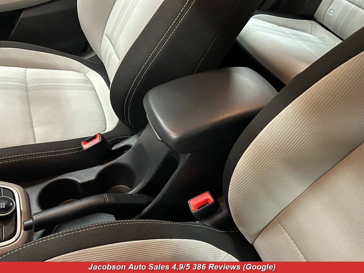 2023 Hyundai VENUE SEL - Photo 22 - Oshkosh, WI 54901