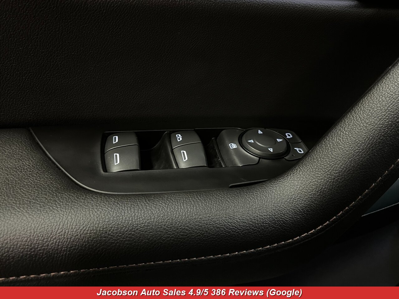 2019 Chevrolet Blazer Premier AWD - Photo 4 - Oshkosh, WI 54901