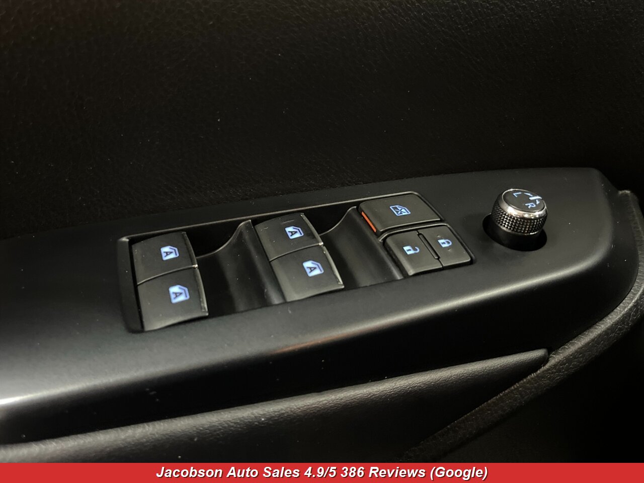 2018 Toyota Highlander Limited Platinum AWD - Photo 32 - Oshkosh, WI 54901