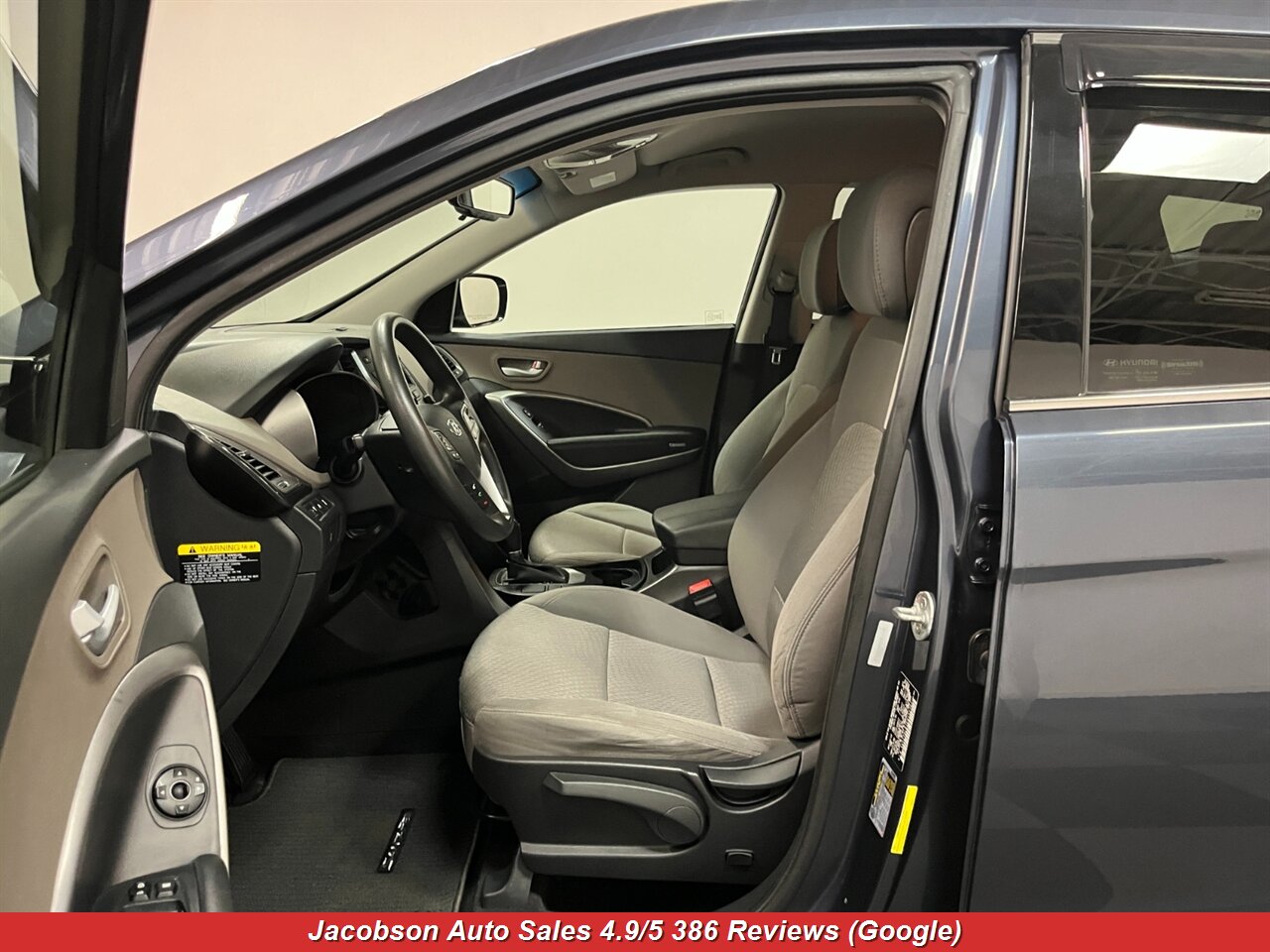 2014 Hyundai SANTA FE Sport 2.4L AWD - Photo 26 - Oshkosh, WI 54901