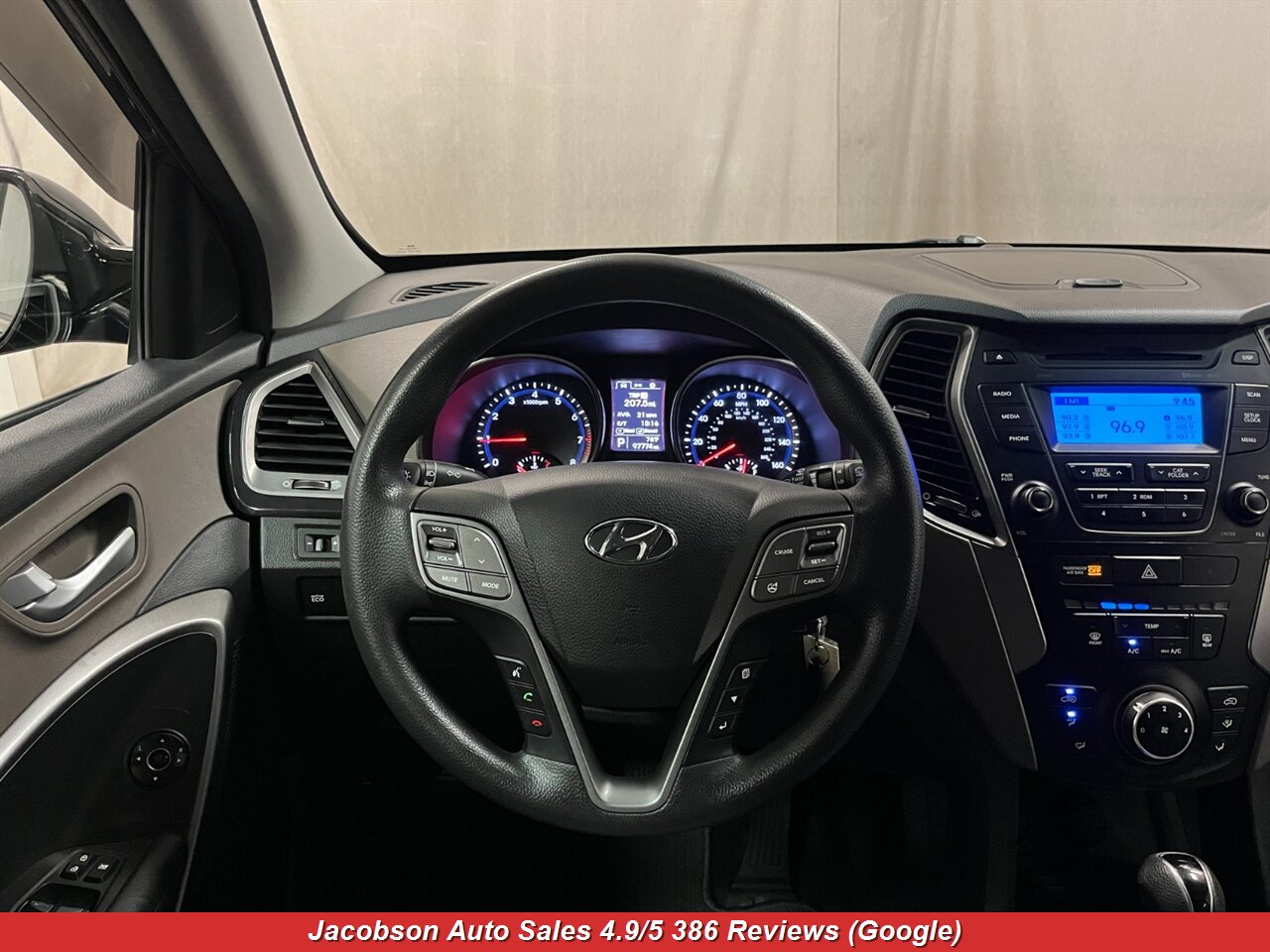 2014 Hyundai SANTA FE Sport 2.4L AWD - Photo 51 - Oshkosh, WI 54901