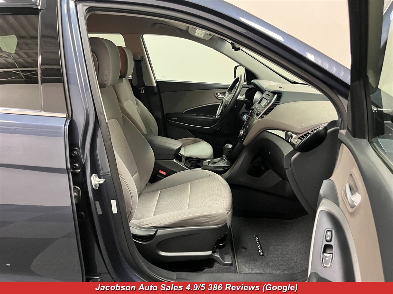 2014 Hyundai SANTA FE Sport 2.4L AWD - Photo 44 - Oshkosh, WI 54901