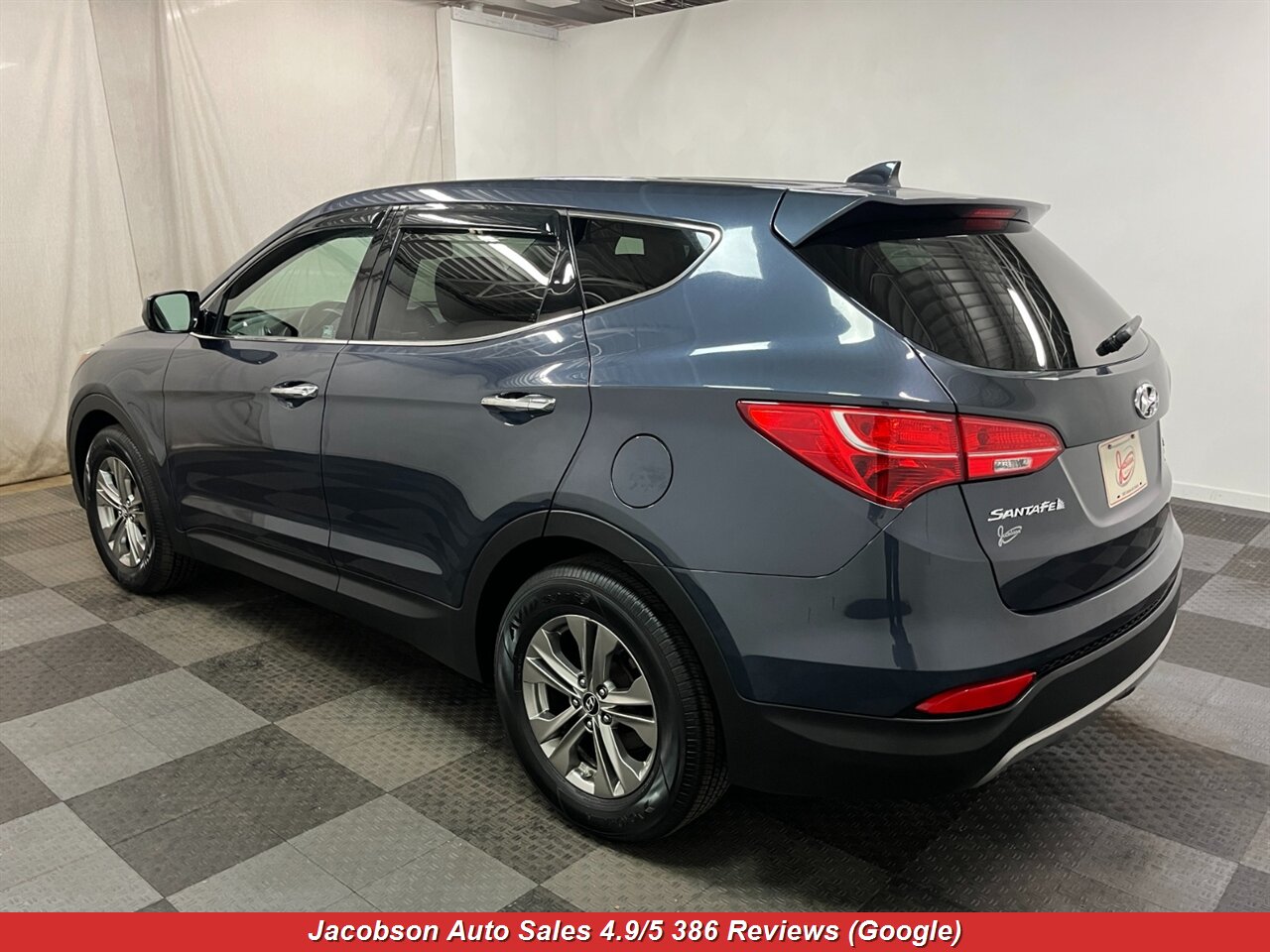 2014 Hyundai SANTA FE Sport 2.4L AWD - Photo 33 - Oshkosh, WI 54901