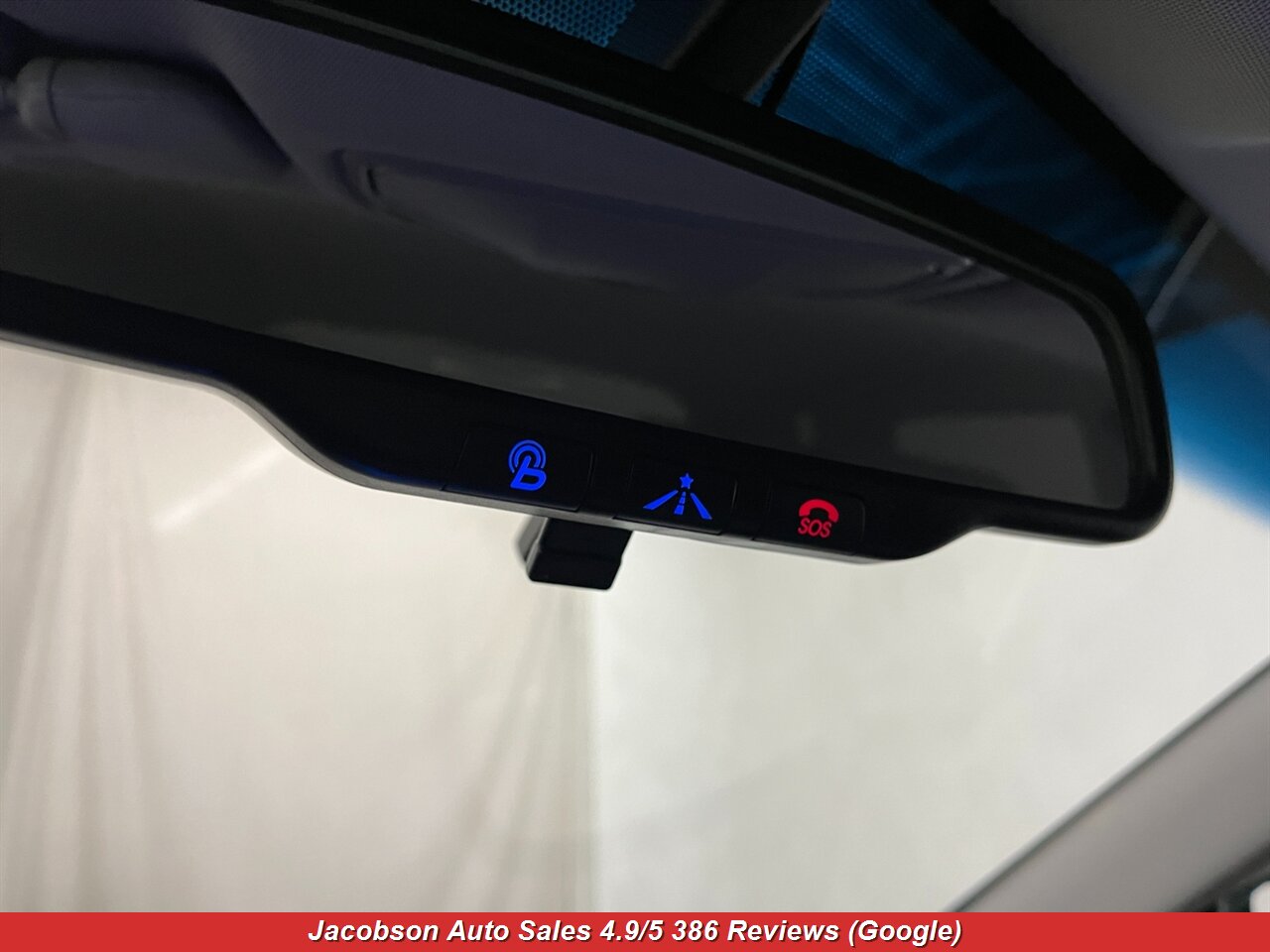 2014 Hyundai SANTA FE Sport 2.4L AWD - Photo 15 - Oshkosh, WI 54901
