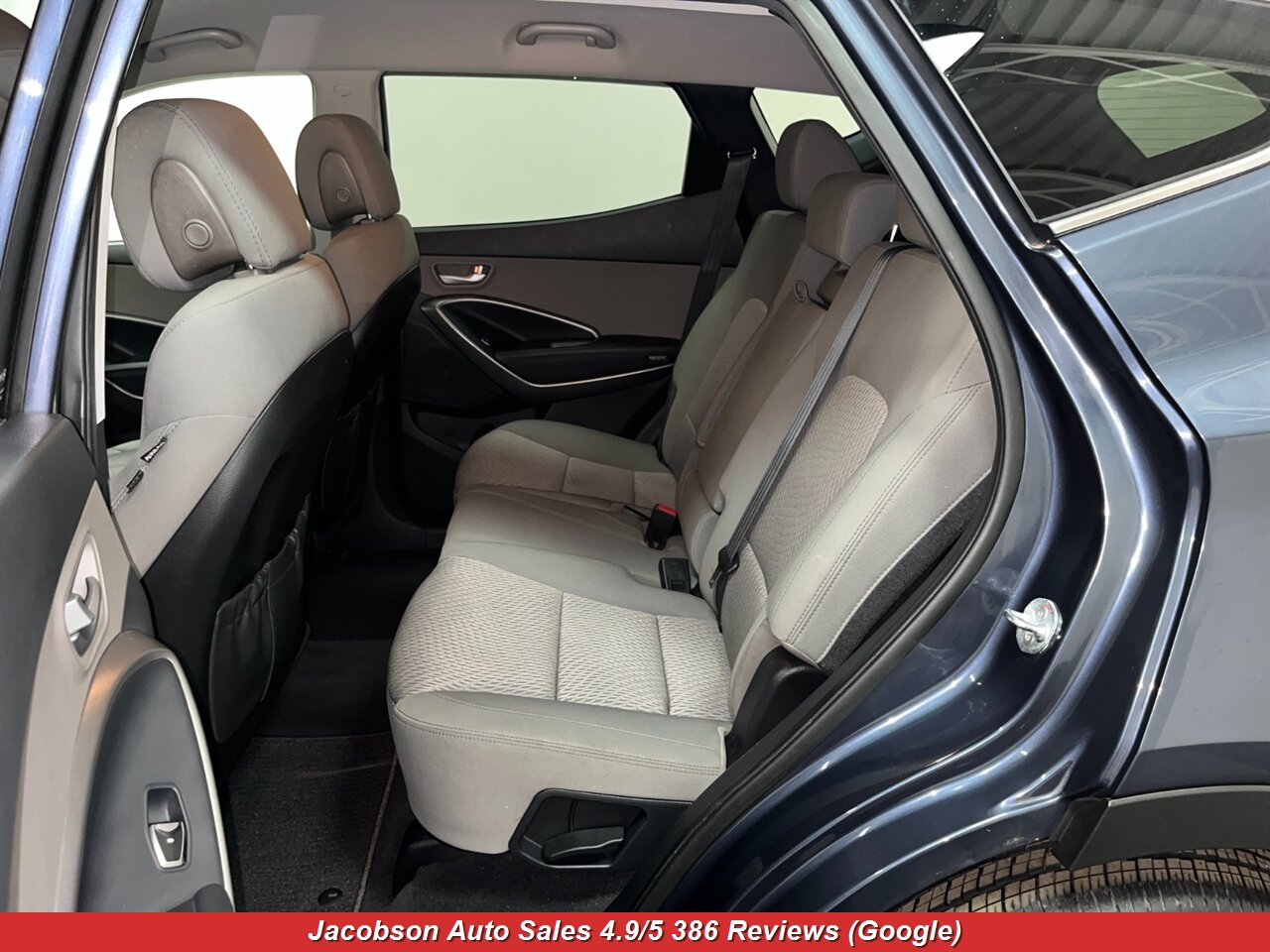 2014 Hyundai SANTA FE Sport 2.4L AWD - Photo 29 - Oshkosh, WI 54901