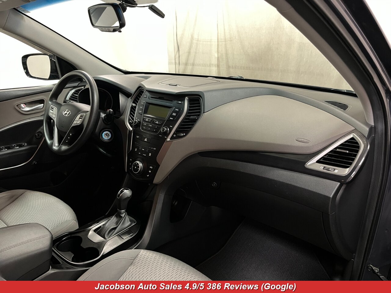 2014 Hyundai SANTA FE Sport 2.4L AWD - Photo 42 - Oshkosh, WI 54901