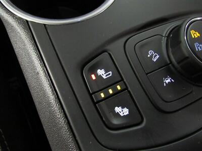 2022 GMC Terrain SLE AWD   - Photo 22 - Oshkosh, WI 54901