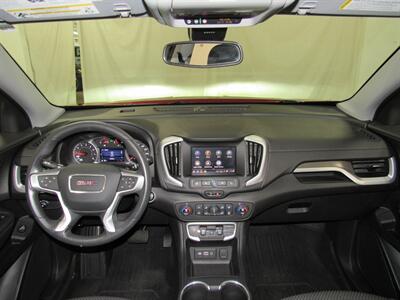 2022 GMC Terrain SLE AWD   - Photo 15 - Oshkosh, WI 54901