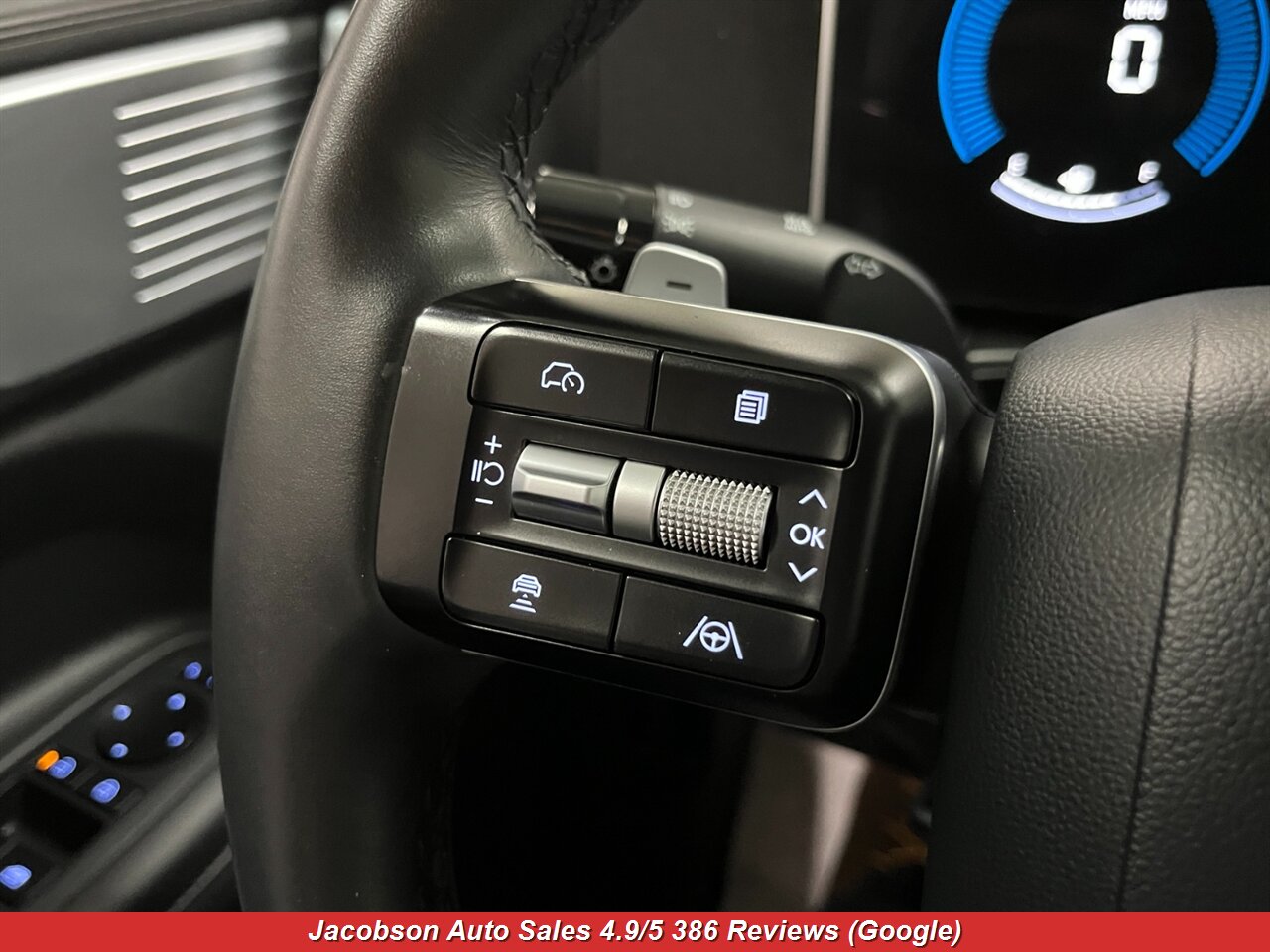 2026 Hyundai SANTA FE SEL AWD - Photo 9 - Oshkosh, WI 54901