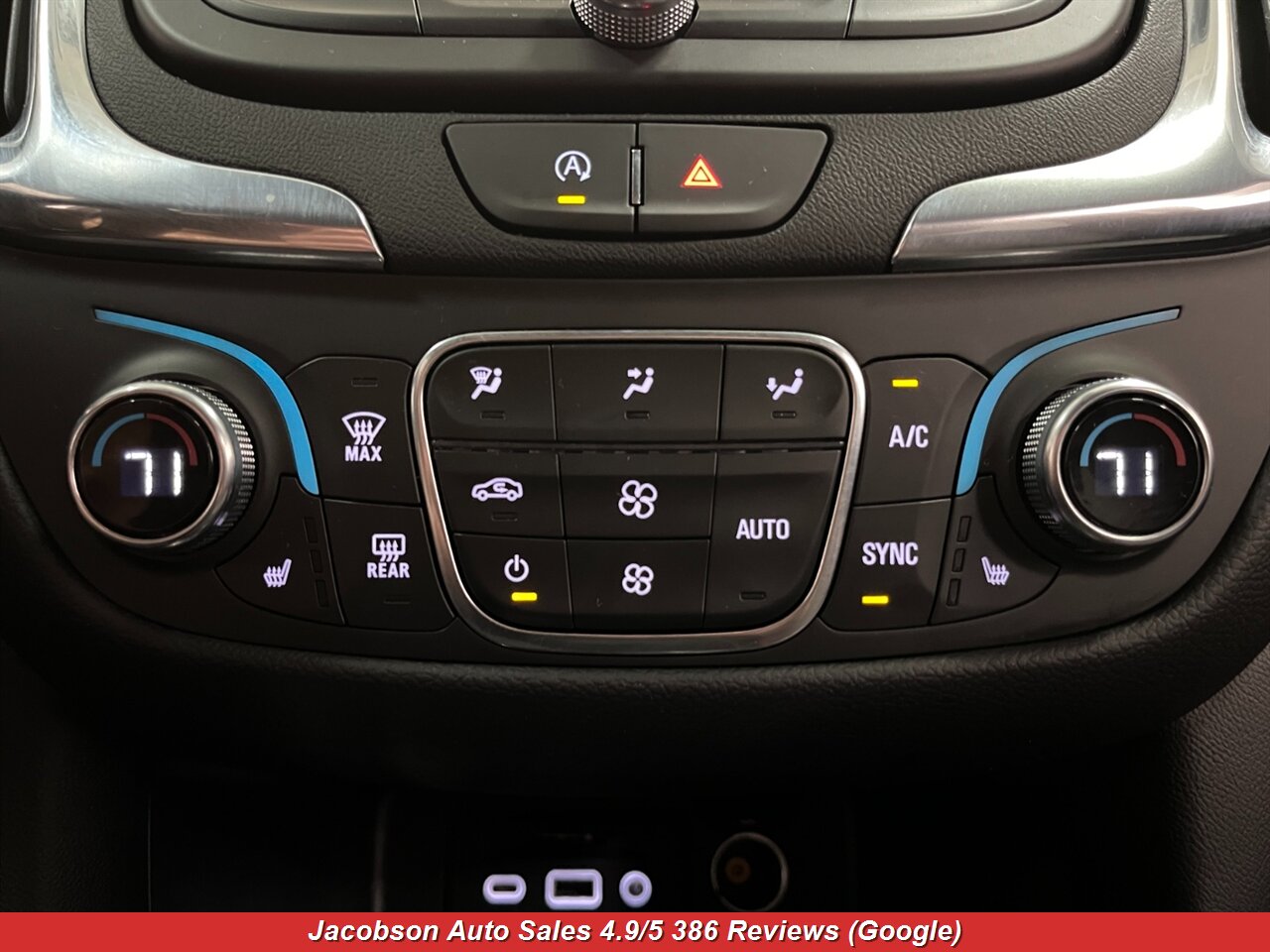 2024 Chevrolet Equinox LT 4x4 - Photo 15 - Oshkosh, WI 54901