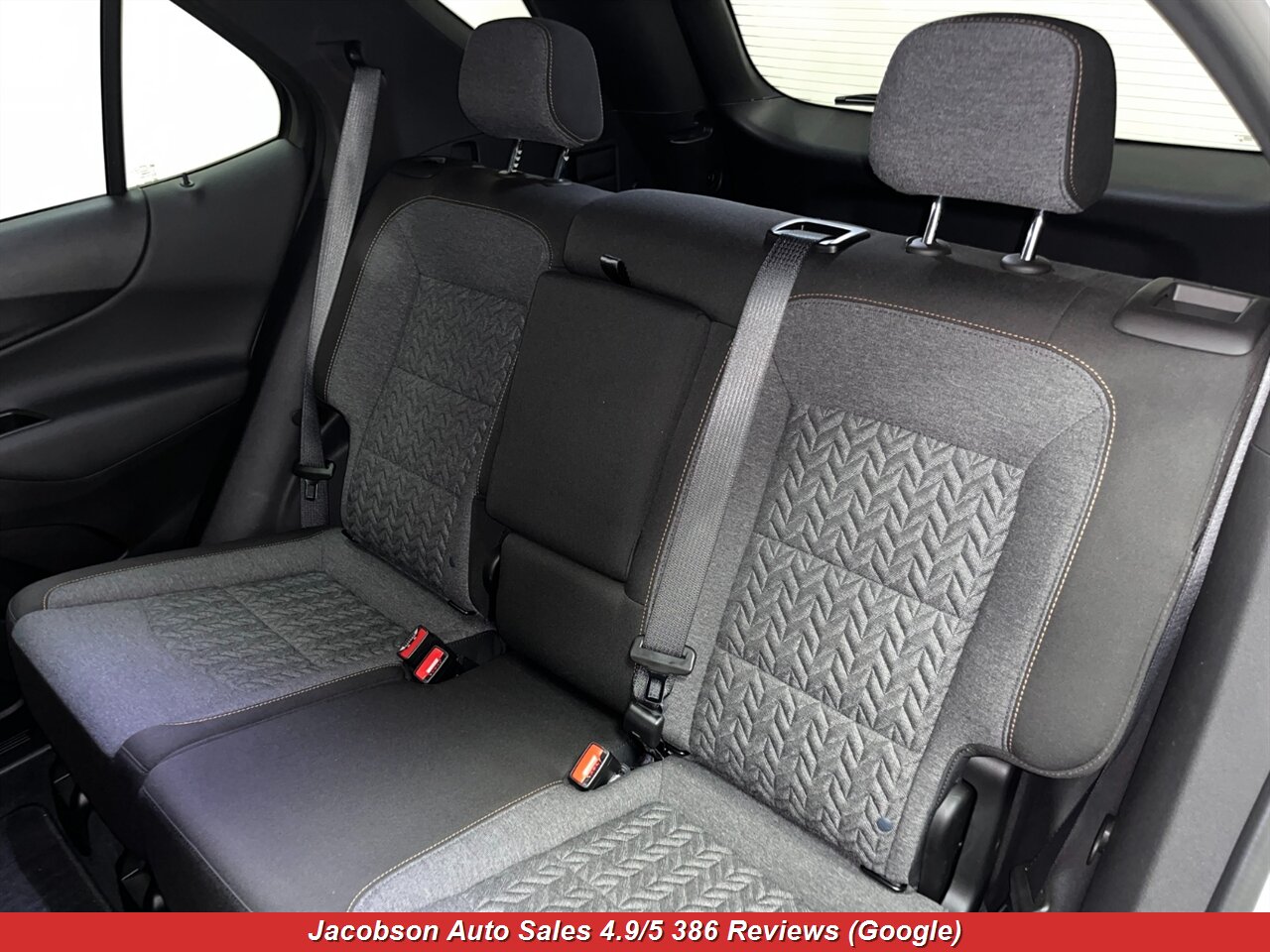 2024 Chevrolet Equinox LT 4x4 - Photo 39 - Oshkosh, WI 54901
