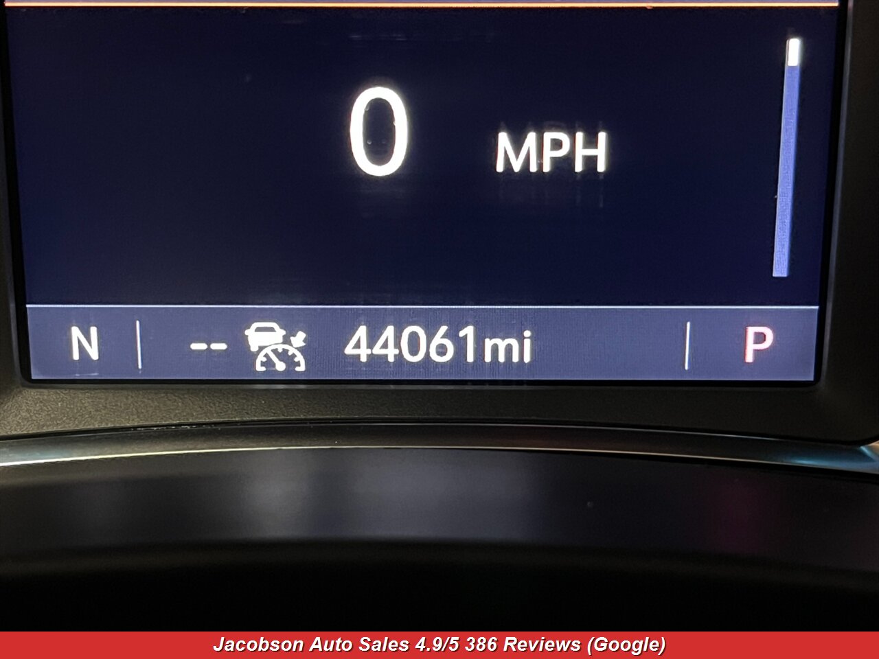 2024 Chevrolet Equinox LT 4x4 - Photo 9 - Oshkosh, WI 54901