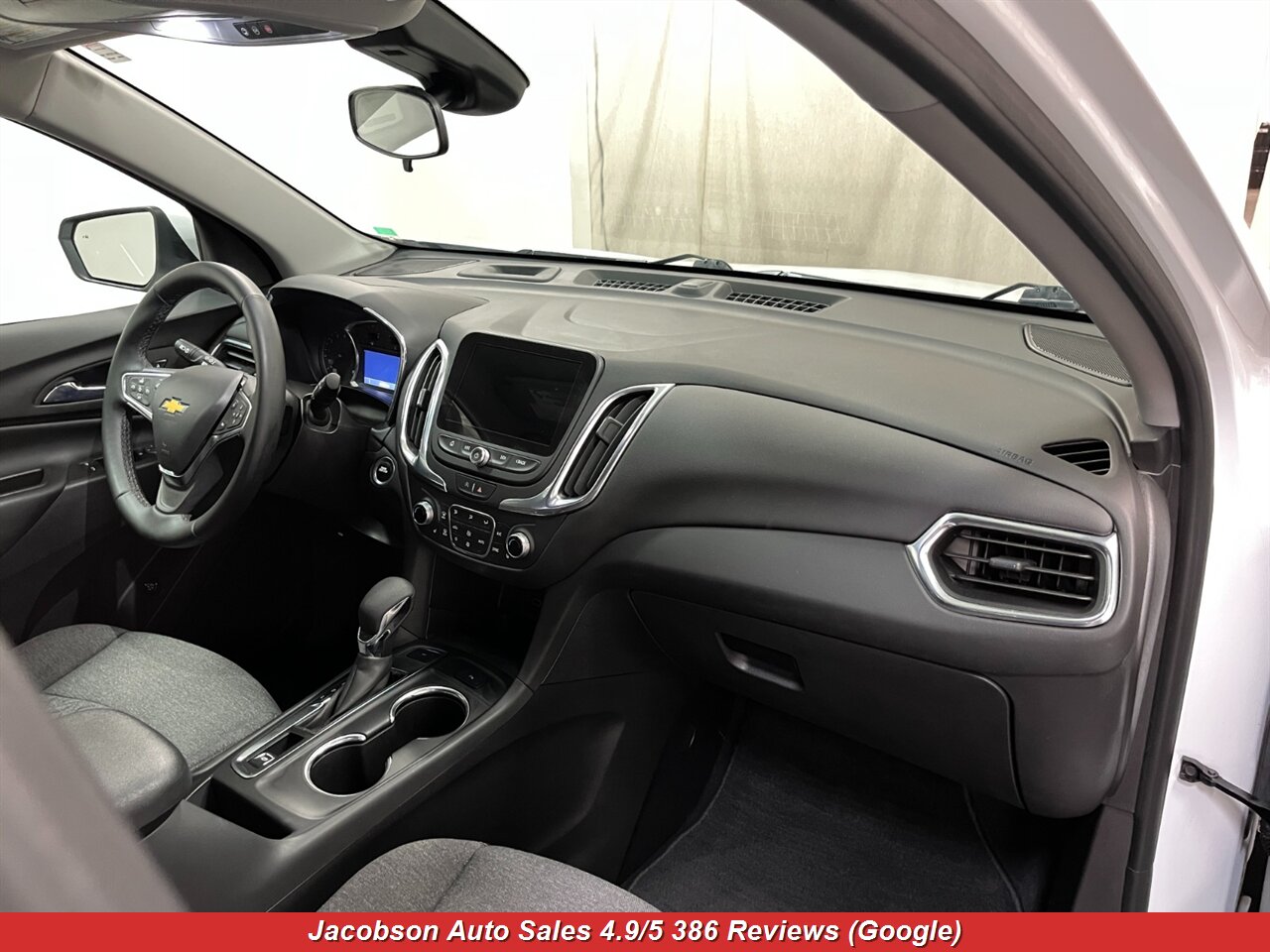 2024 Chevrolet Equinox LT 4x4 - Photo 52 - Oshkosh, WI 54901