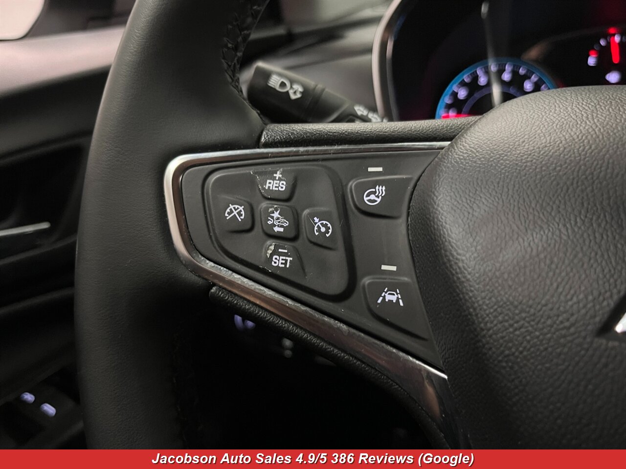 2024 Chevrolet Equinox LT 4x4 - Photo 6 - Oshkosh, WI 54901