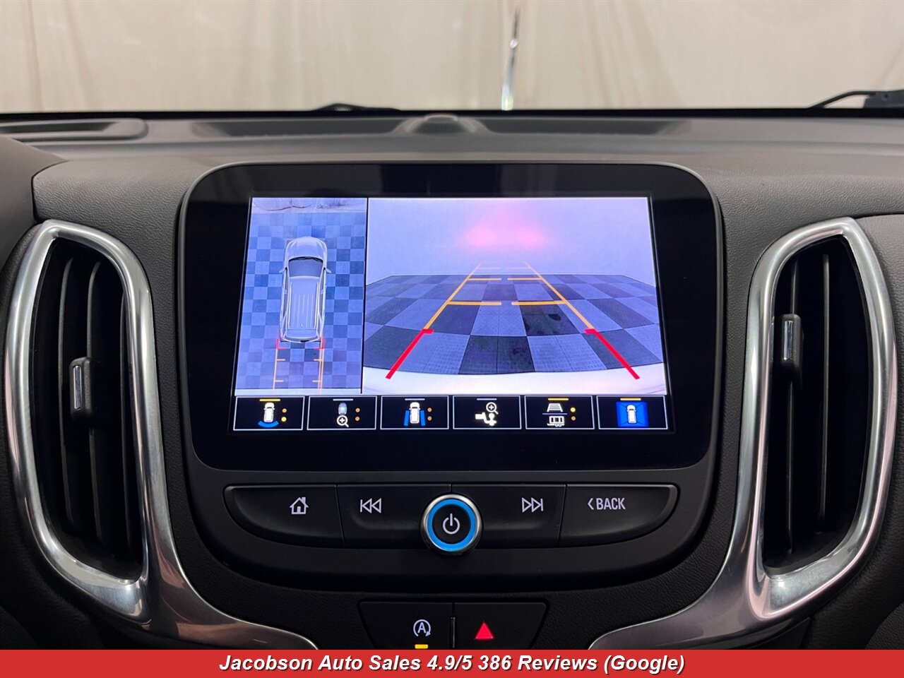 2024 Chevrolet Equinox LT 4x4 - Photo 14 - Oshkosh, WI 54901