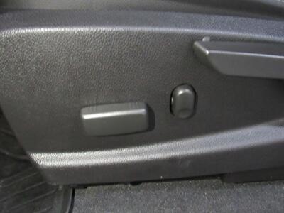 2021 Chevrolet Colorado Z71 Crew Cab 4x4 SB   - Photo 7 - Oshkosh, WI 54901