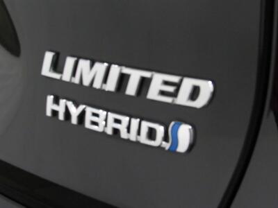 2021 Toyota RAV4 Hybrid Limited AWD   - Photo 6 - Oshkosh, WI 54901