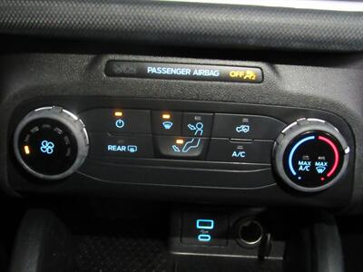 2021 Ford Bronco Sport AWD   - Photo 16 - Oshkosh, WI 54901