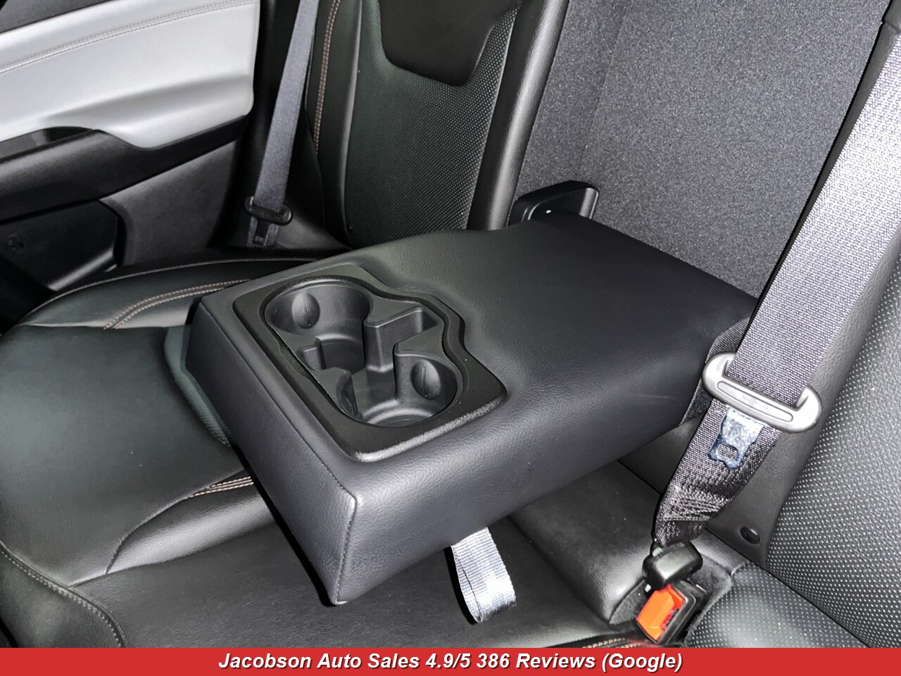 2022 Jeep Compass Limited 4x4 - Photo 35 - Oshkosh, WI 54901