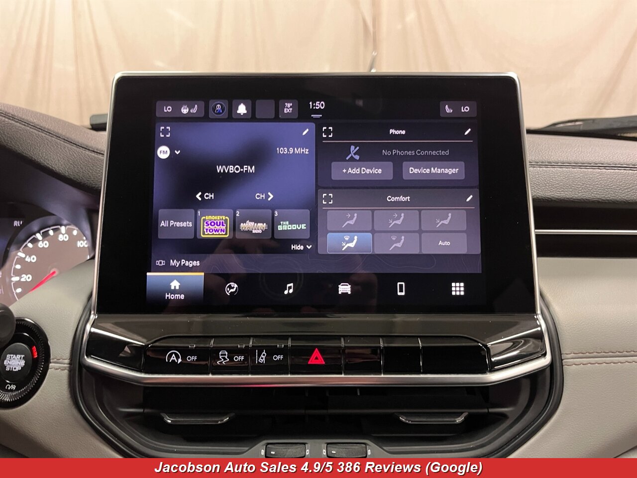 2022 Jeep Compass Limited 4x4 - Photo 12 - Oshkosh, WI 54901