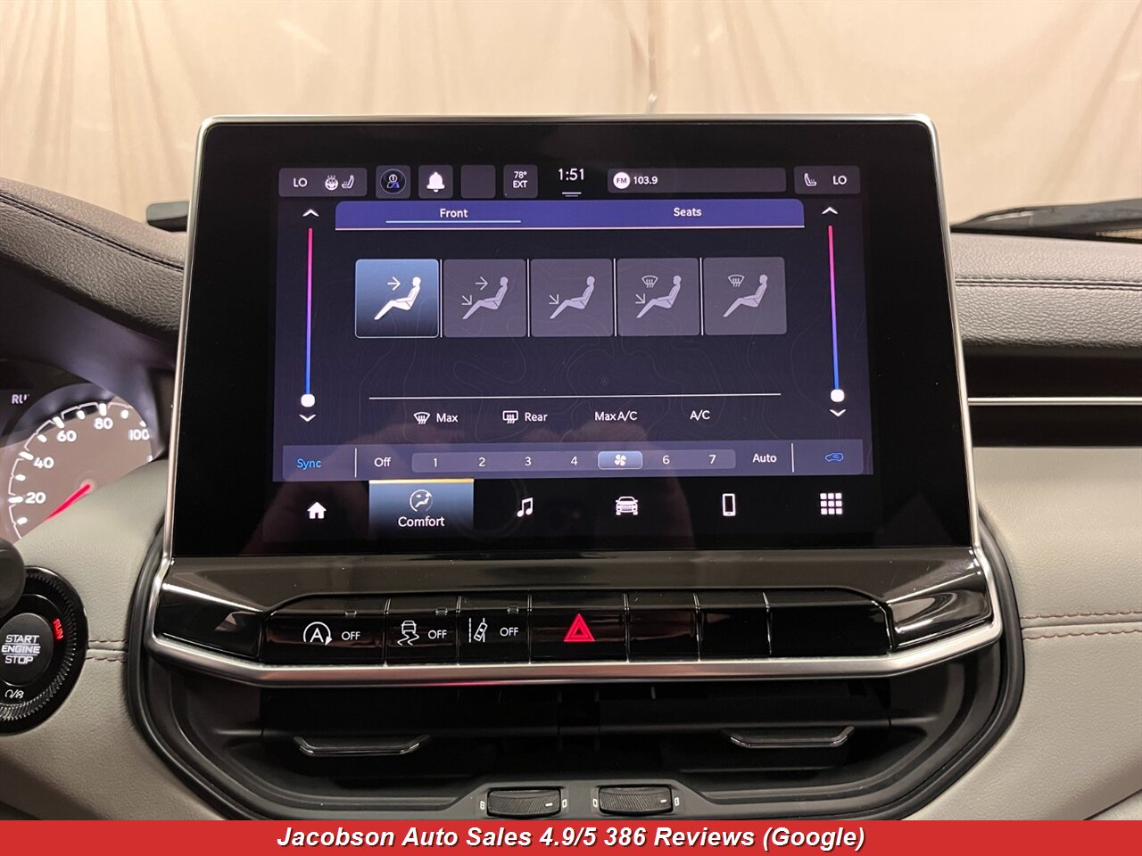 2022 Jeep Compass Limited 4x4 - Photo 13 - Oshkosh, WI 54901